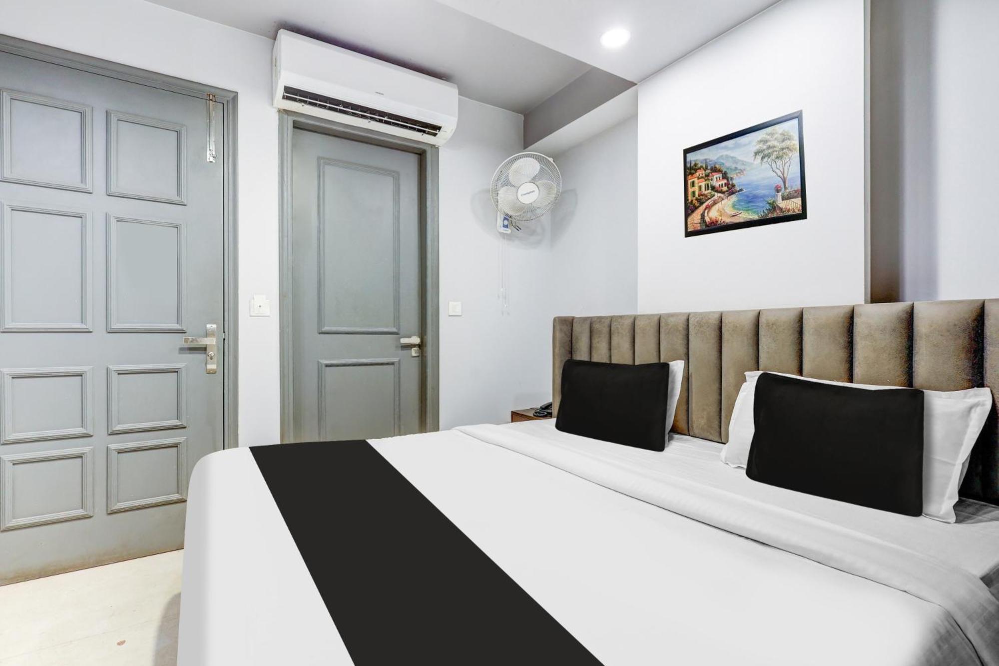 Super Collection O Shalimar Bagh Hotell Delhi  Eksteriør bilde