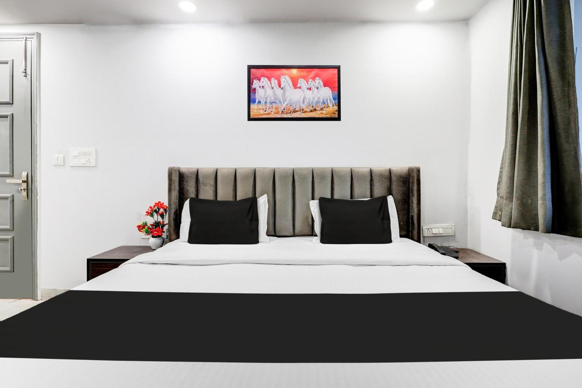 Super Collection O Shalimar Bagh Hotell Delhi  Eksteriør bilde
